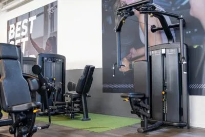Pro Fit Gym Sportschool Dalfsen Chest Fly Machine