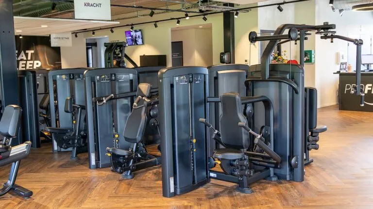 Pro Fit Gym Sportschool Raalte Kracht Machines