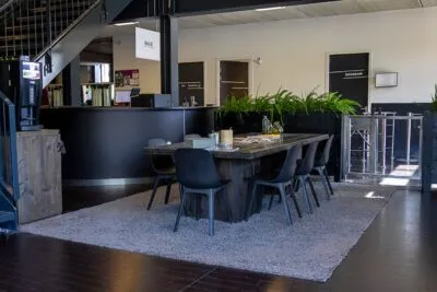 Pro Fit Gym Sportschool Zwolle Stadshagen Balie Met Koffietafel