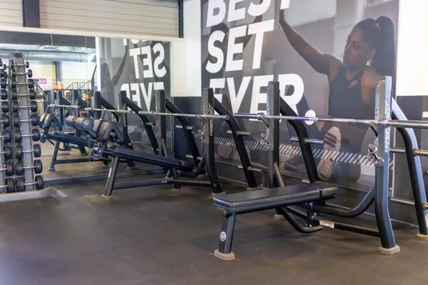 Pro Fit Gym Sportschool Zwolle Stadshagen Bankdruk Banken