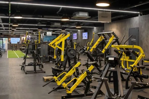 Pro Fit Gym Sportsschool Amsterdam Kracht Apparatuur
