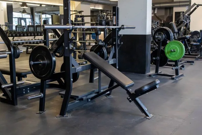 ProFit Gym Sportschool Nieuwegein Bankdrukstation