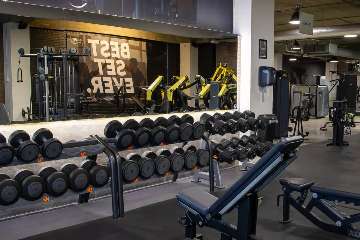 Pro Fit Gym Vlaardingen Dumbbell Rack